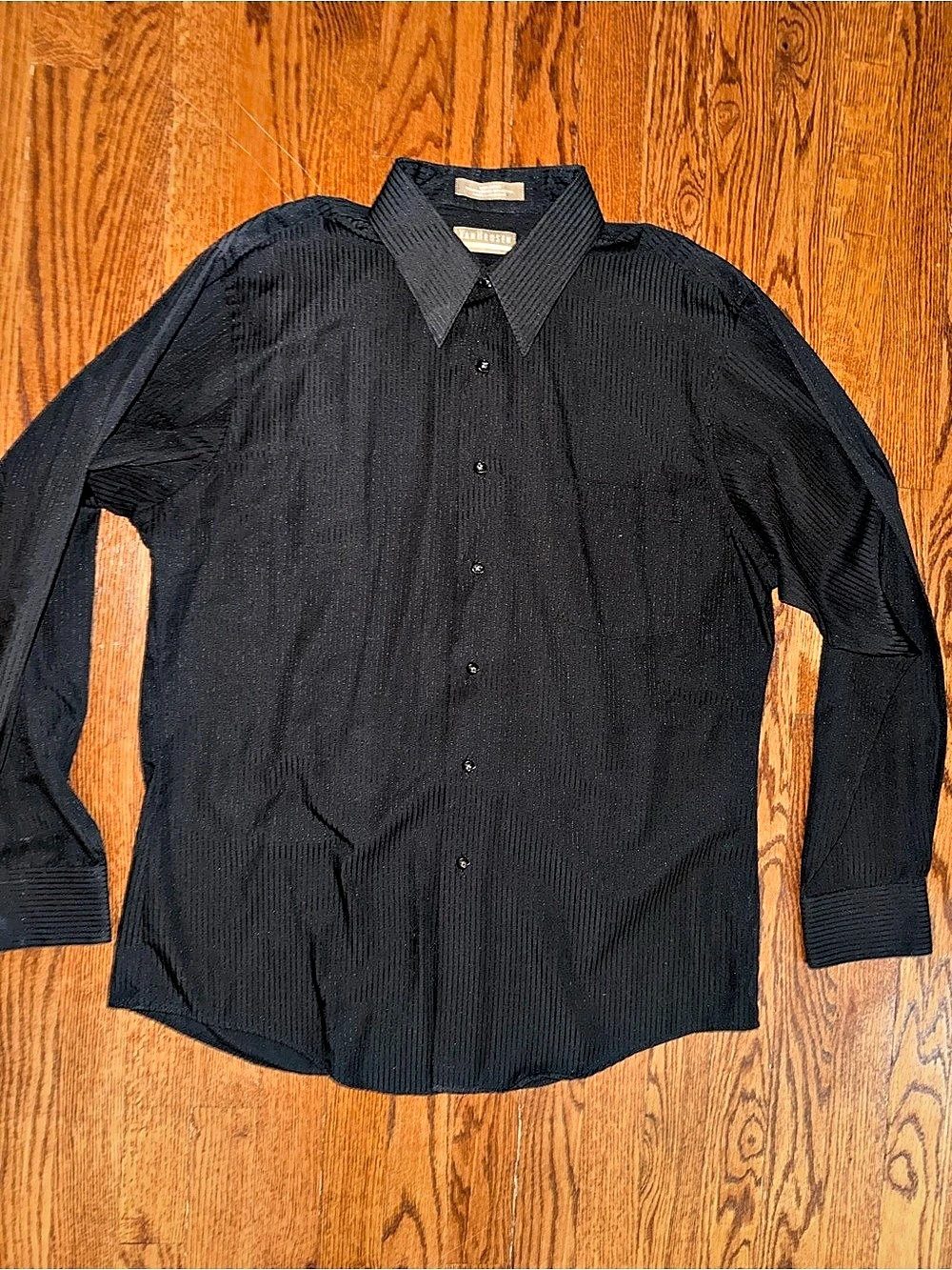 Van Heusen Fitted Satin Stripe Dress Shirt Men's Black Medium